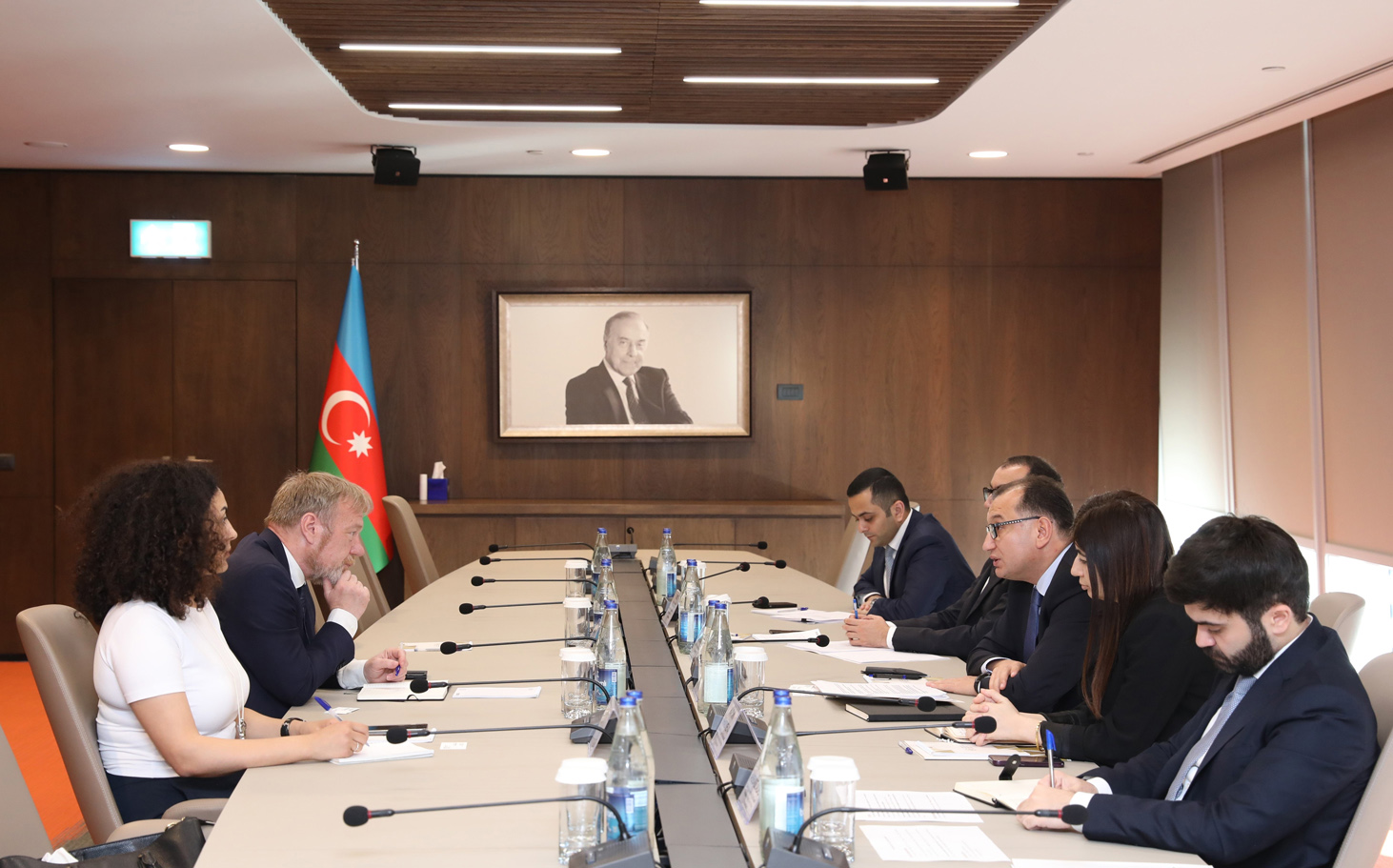 Dövlət Xidməti sahibkarları diqqətli olmağa çağırır