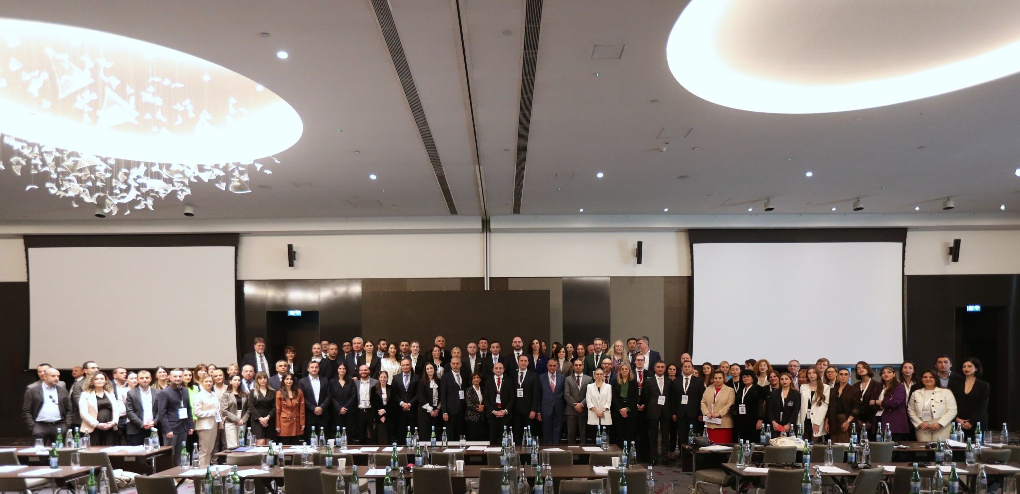 “Vergi sistemi yeni inkişaf dövründə: davamlı iqtisadiyyat üçün strateji hədəflər” mövzusunda Vergi Forumu keçirilib