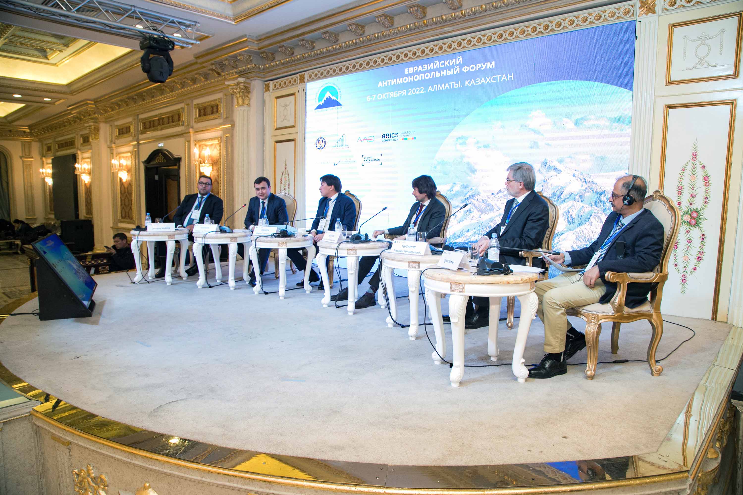 Ümummilli Lider Heydər Əliyevin əziz xatirəsi yad edilib