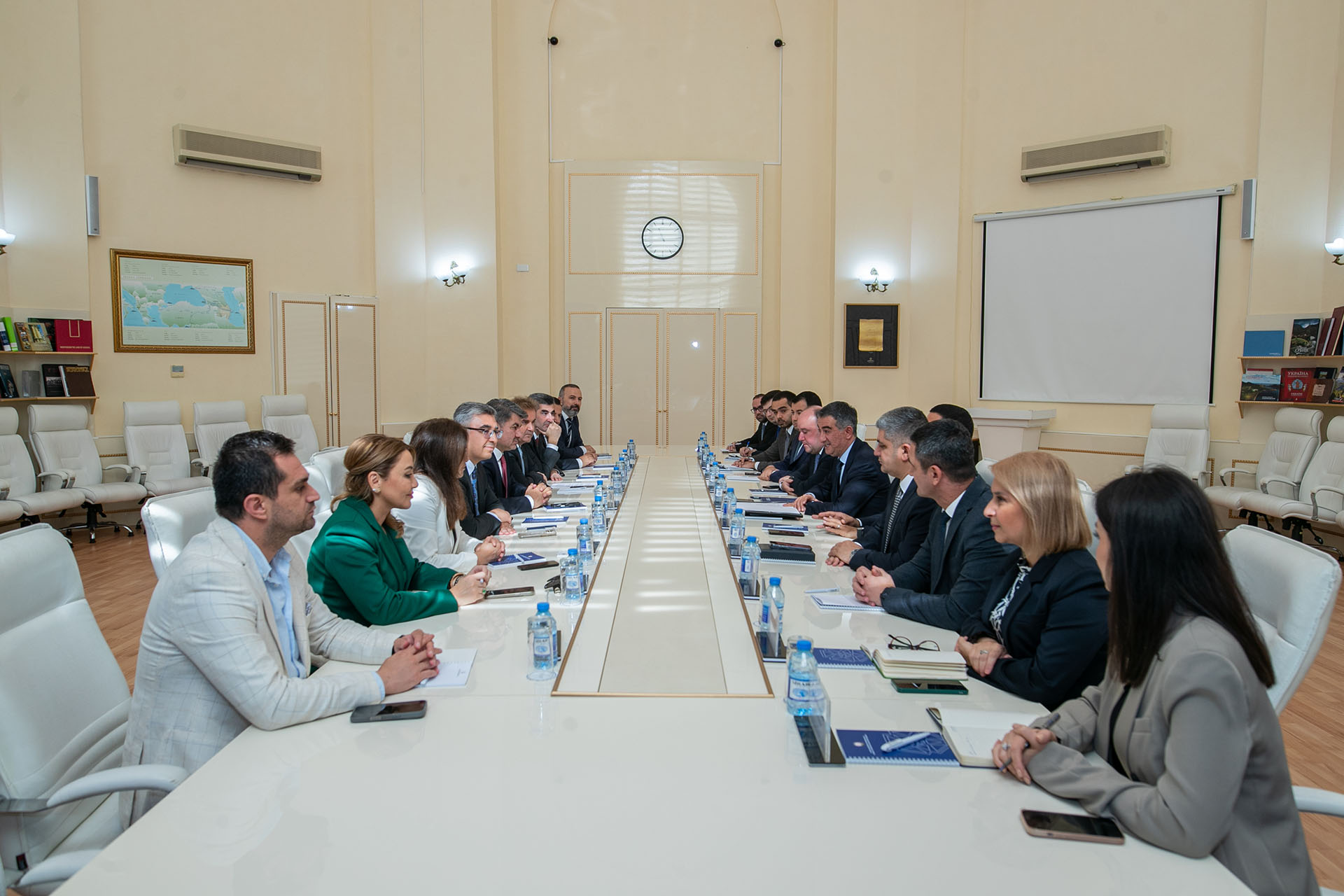 Sertifikatlaşdırma sahəsində nəzarət tədbirləri davam etdirilir