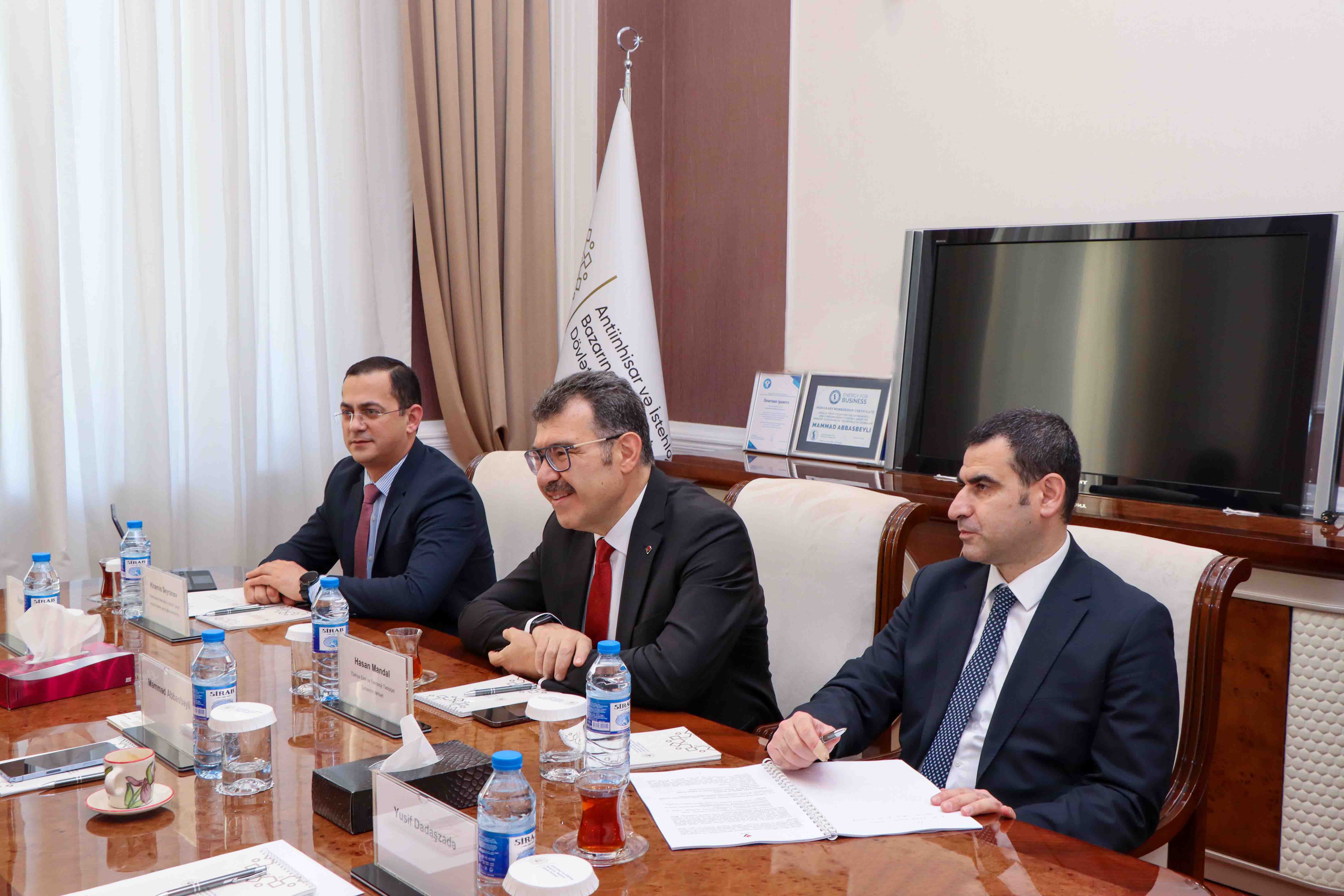 Duz bazarında antiinhisar qanunvericiliyinin pozulması əlamətləri üzrə iş qaldırılıb
