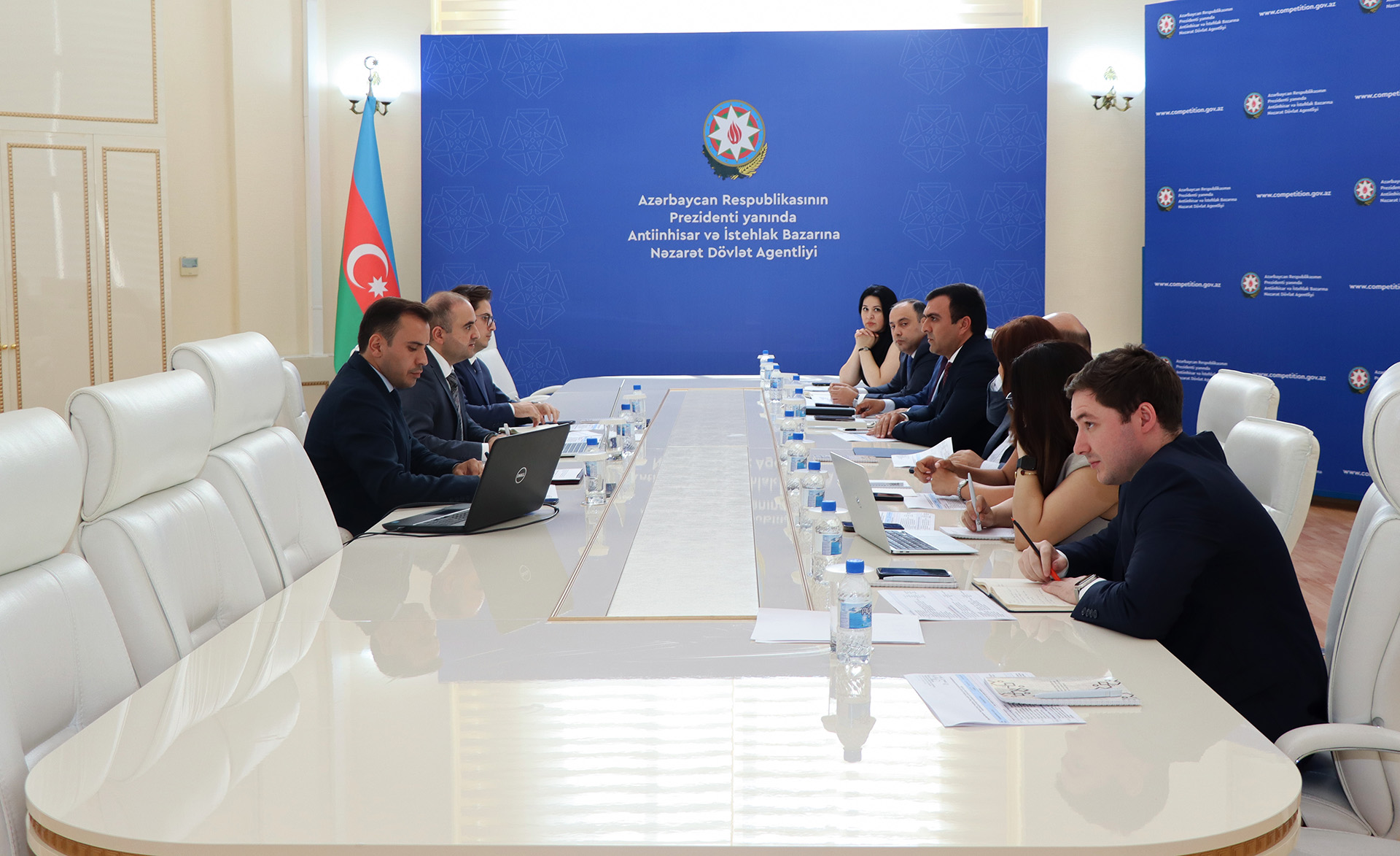 İdarəetmənin təkmilləşdirilməsi ilə bağlı seminar keçirilib