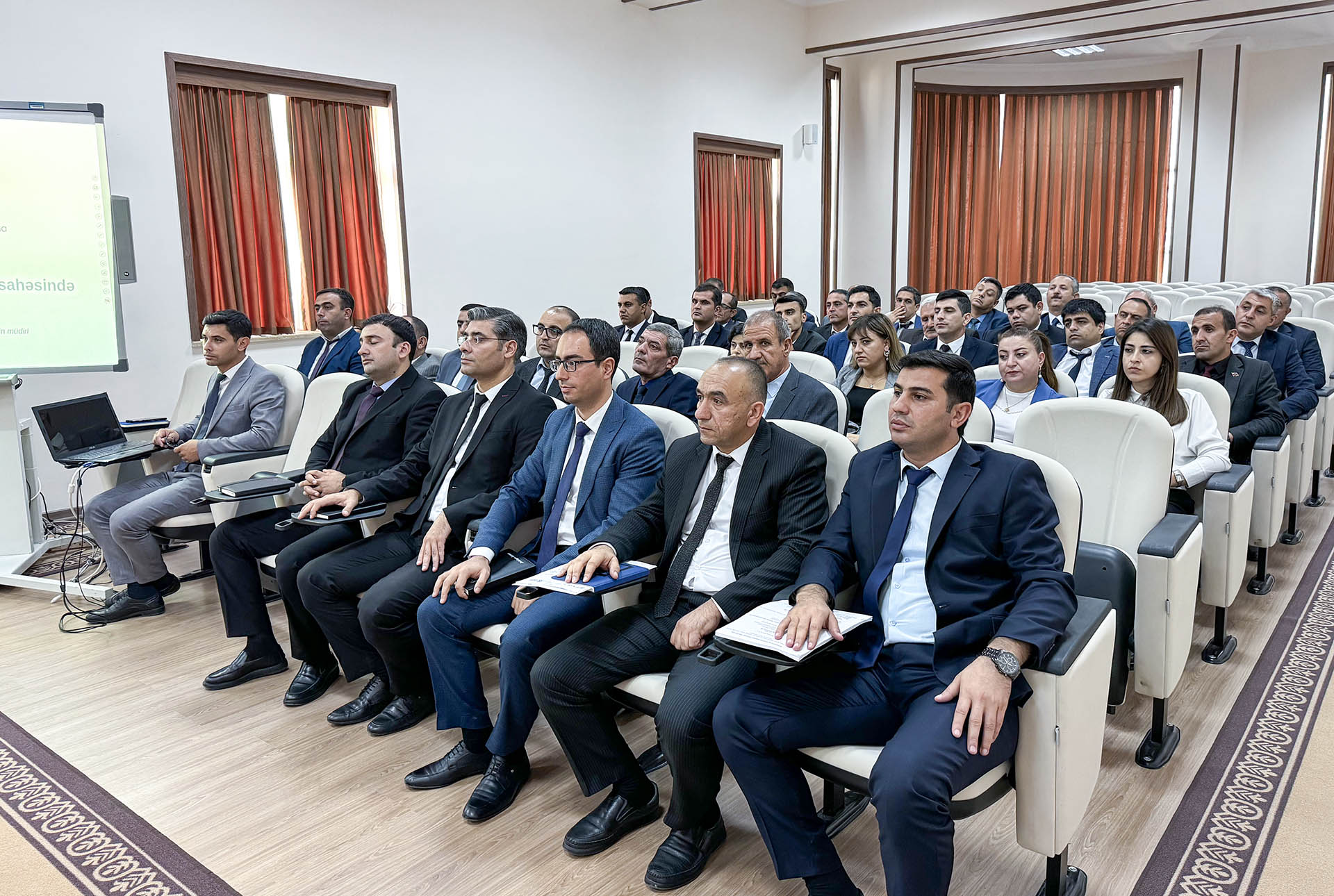 Dövlət Xidməti “Rəqabət terminlərinin izahlı lüğəti”ni təqdim edib