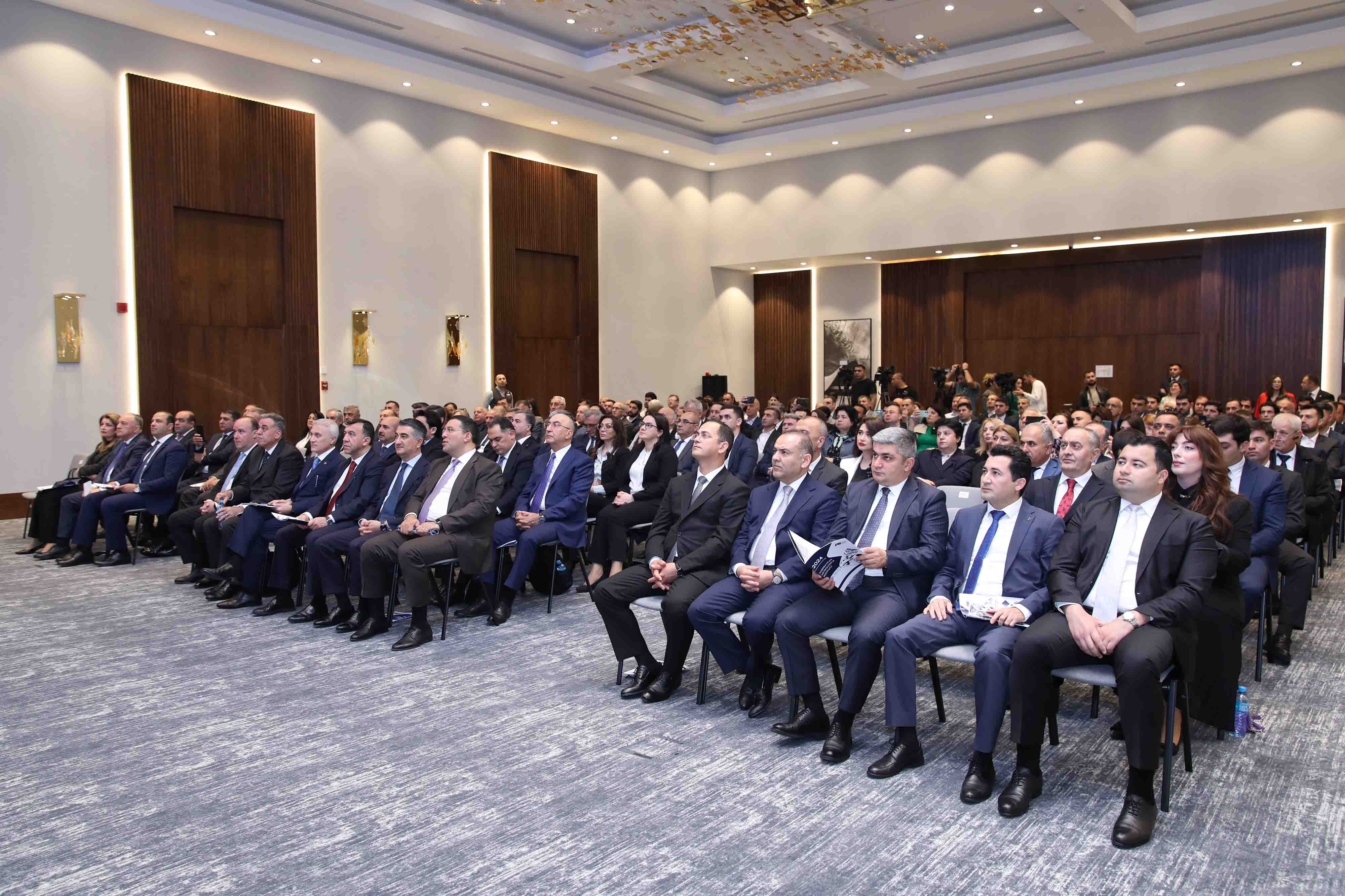 Dövlət Xidməti və TÜİB-in təşkilatçılığı ilə “Dövlət satınalmaları haqqında” yeni Qanunun tətbiqinə dair təlim keçirilib