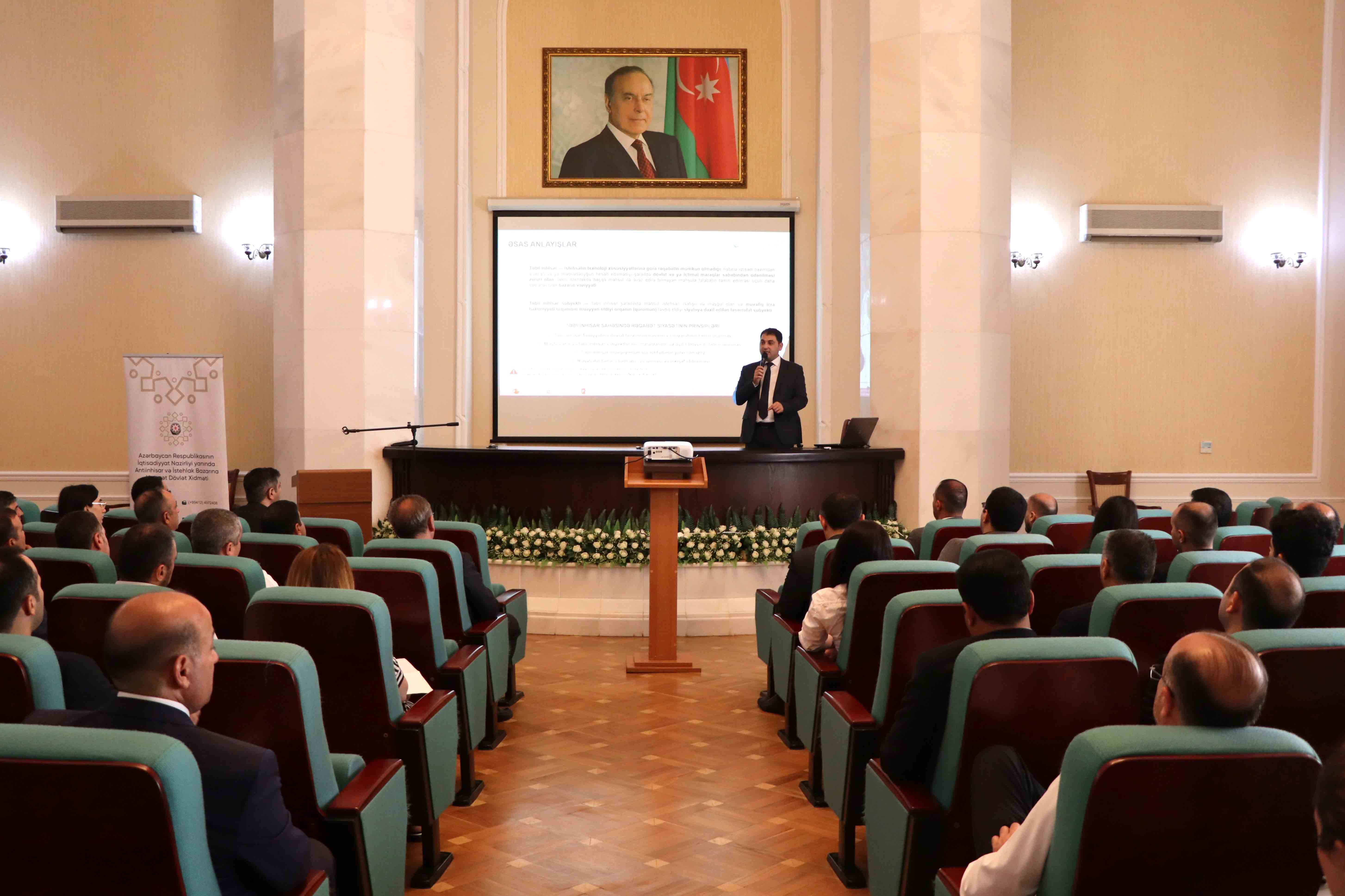 Dövlət Xidmətində Rəqabət Məcəlləsinin tətbiqi barədə təbii inhisar subyektlərinin nümayəndələri üçün təlim keçirilib