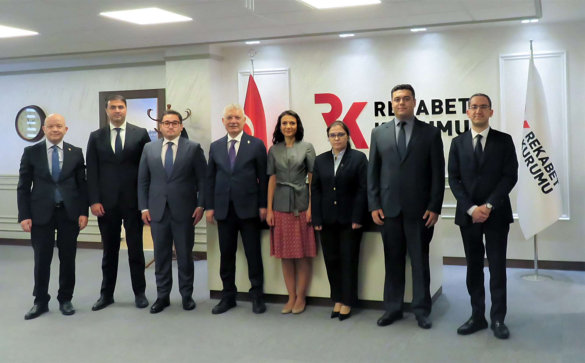 217 min manatadək vəsait istehlakçılara geri qaytarılıb