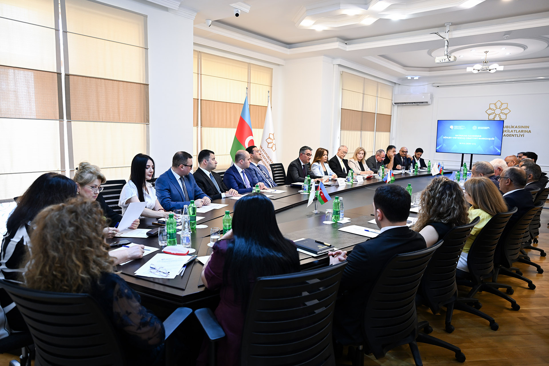 İstehlak bazarında fəaliyyət göstərən sahibkarlıq subyektləri ilə maarifləndirici görüş keçirilib
