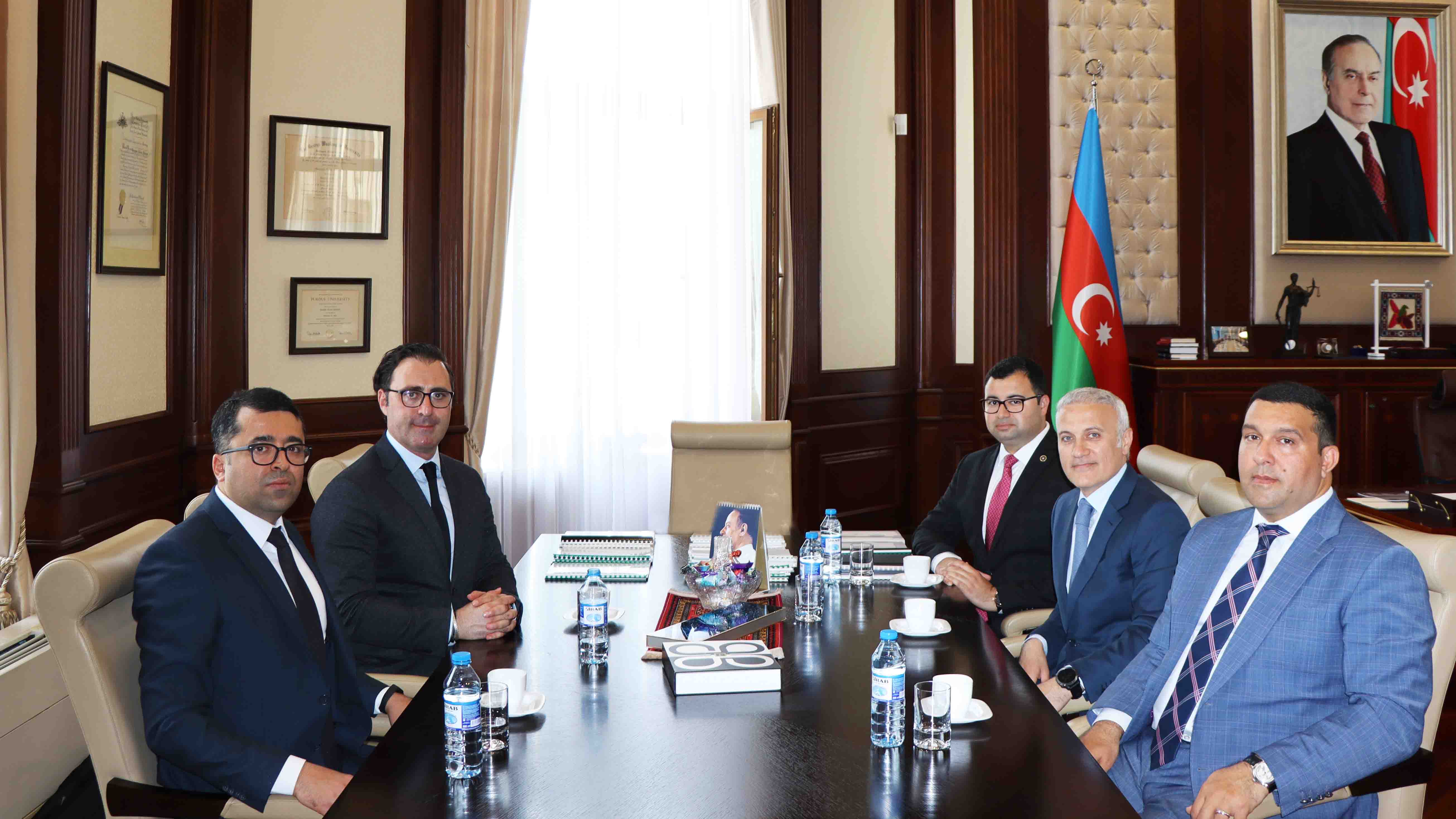 Dövlət Xidmətində Azərbaycan quş əti, yumurta istehsalçıları və ixracatçıları assosiasiyası ilə görüş keçirilib