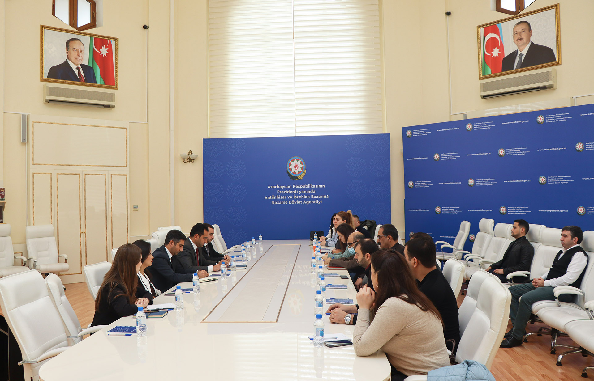 “Dövlət satınalmaları haqqında” yeni qanun layihəsi Milli Məclisdə müzakirə edilib