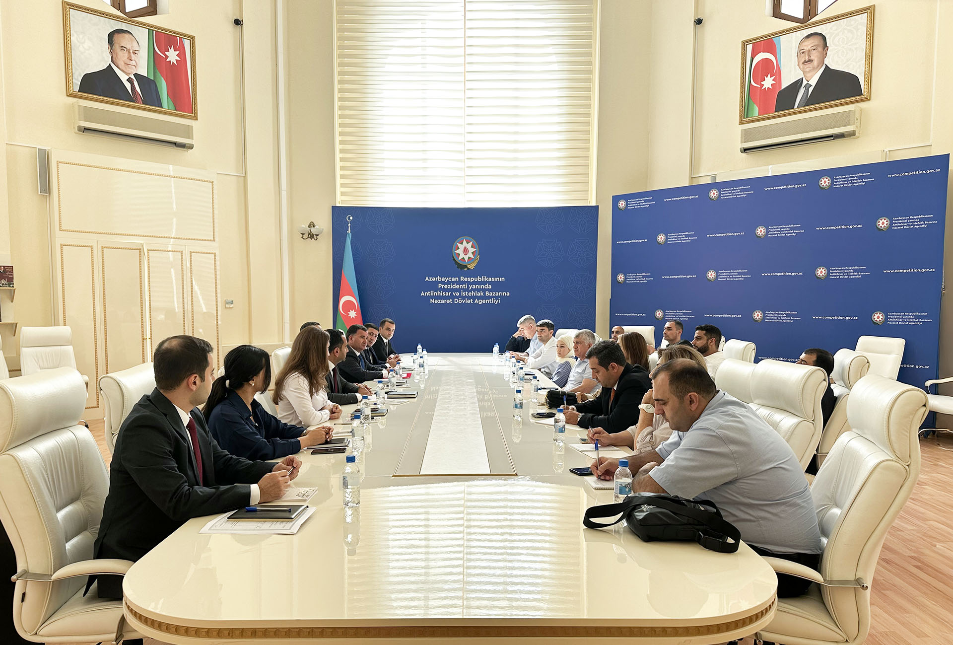 İdarəetmənin təkmilləşdirilməsi ilə bağlı seminar keçirilib