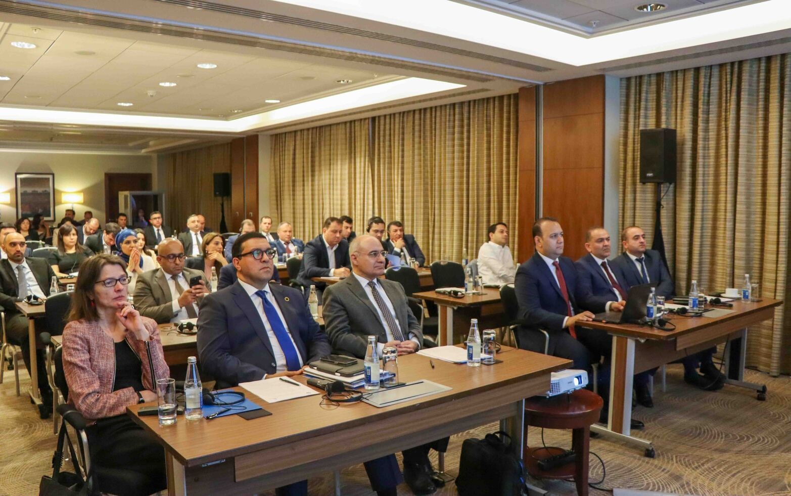 BYD şirkəti ilə əməkdaşlığa dair sənədlər imzalanıb