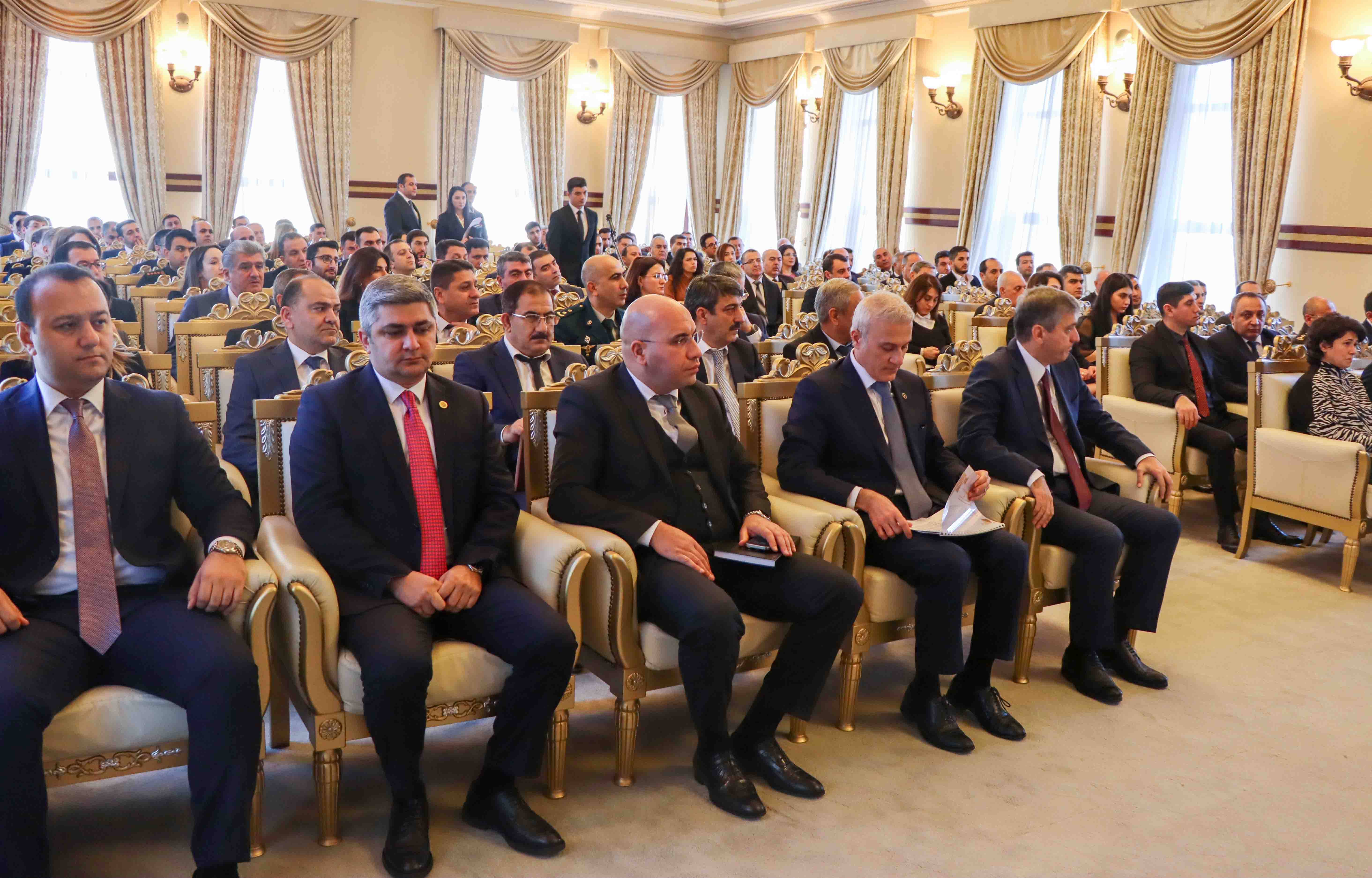 Satınalan təşkilatlarının nümayəndələri ilə onlayn görüş keçirilib