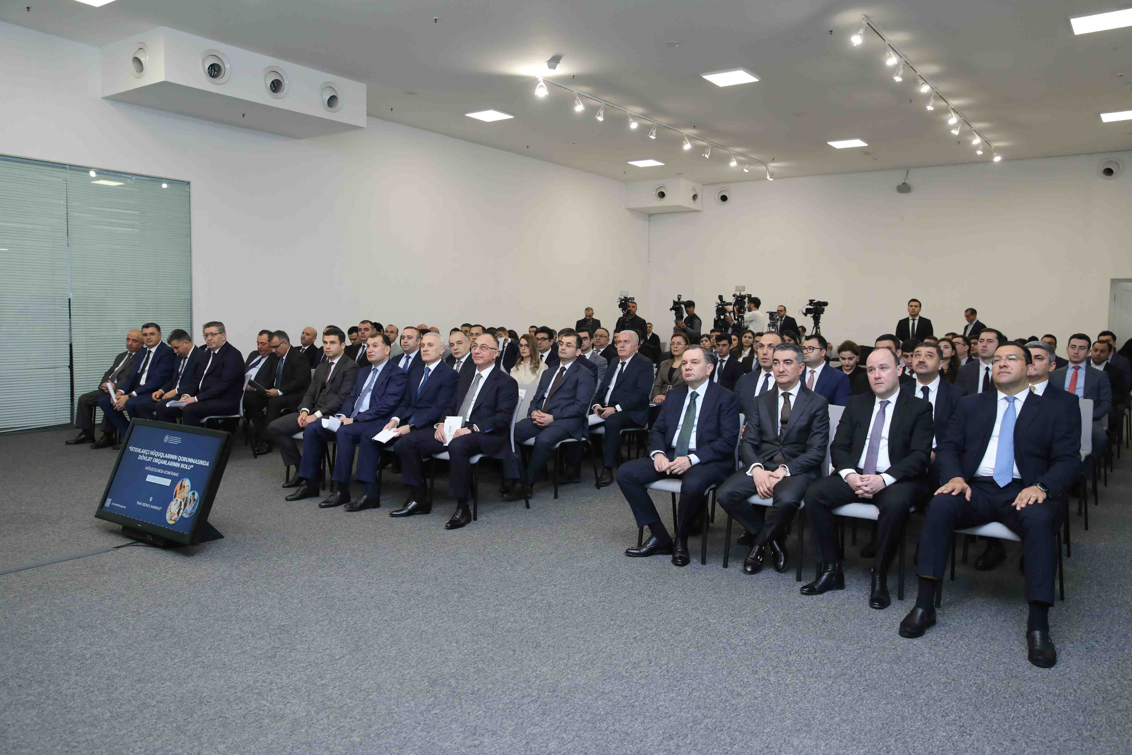 Rəqabət qanunvericiliyində müvafiq bazar, bazar payı və təmərküzləşmələrin müzakirəsinə dair tədbir keçirilib