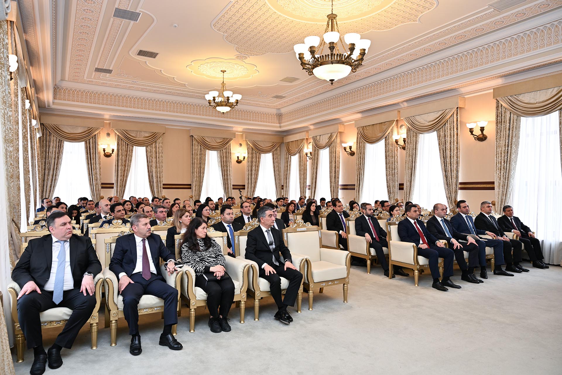 “Dövlət satınalmalarının təşkili və bu sahə üzrə əsas audit nəticələri” mövzus...